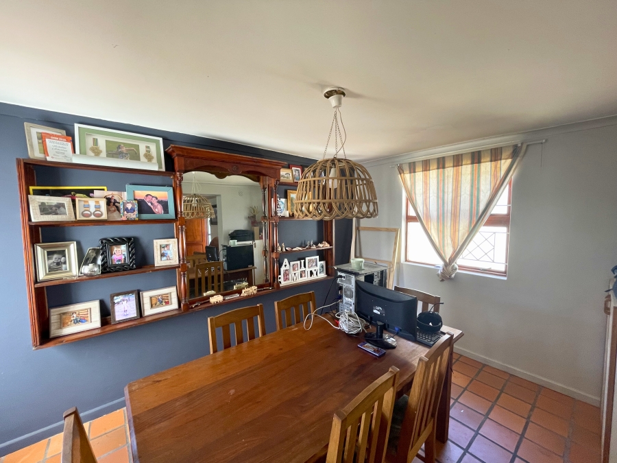 4 Bedroom Property for Sale in Langeberg Village Western Cape